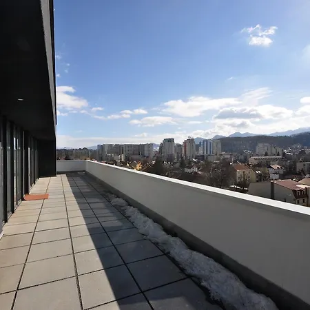 Raisa Penthouse Holidays Брашов
