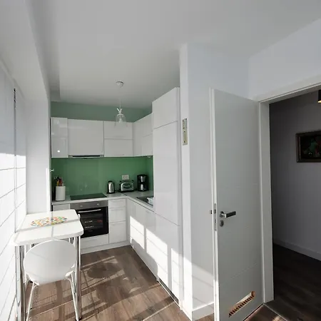 Raisa Penthouse Holidays Апартаменти *