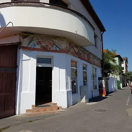 Апартаменти Raisa Penthouse Holidays Брашов